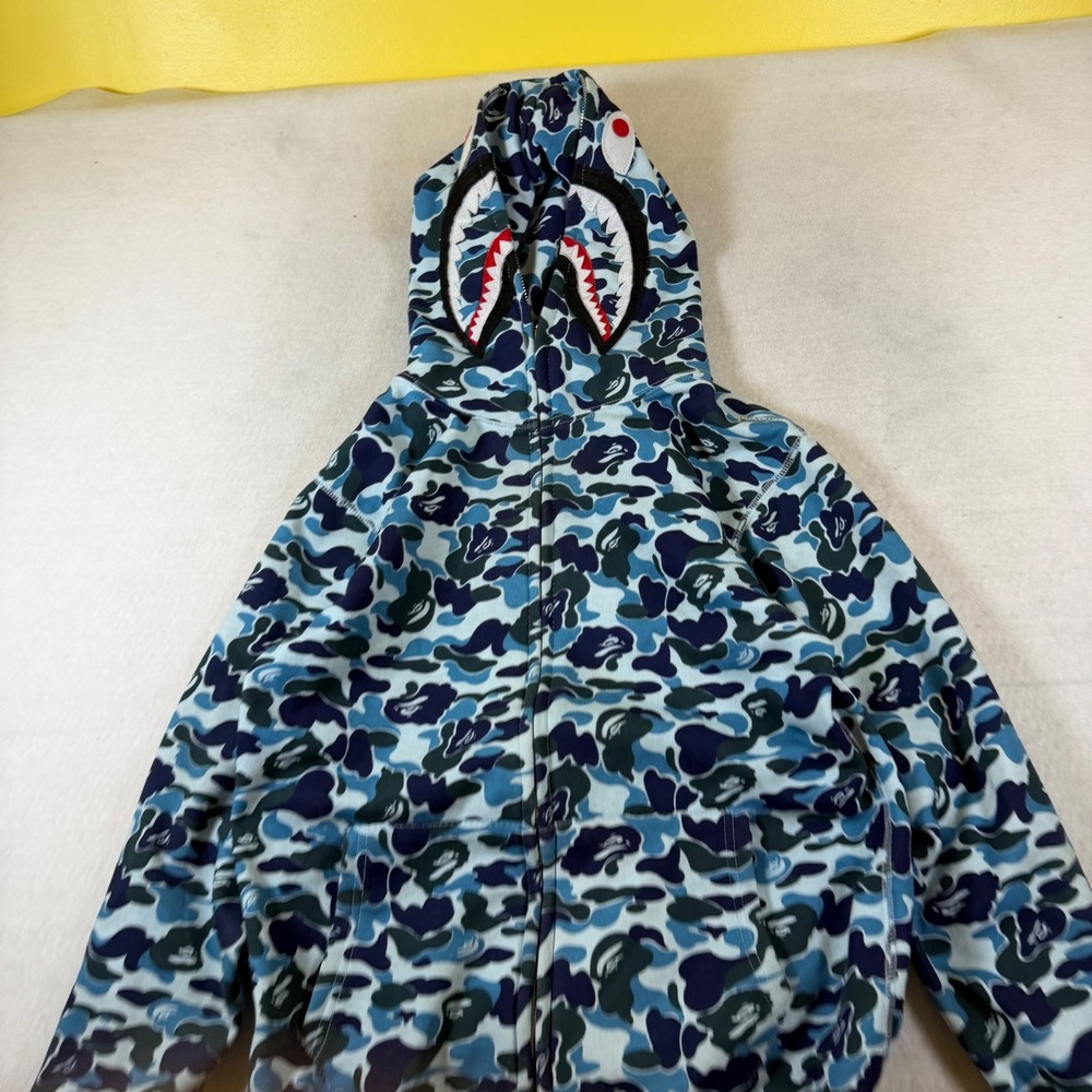 A Bathing Ape BAPE Blue Camo Shark Full Zip Hoodie Made in Japan 0012P - Picture 1 of 11